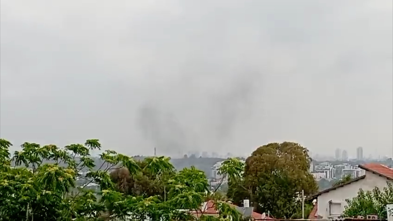 GPZ6ZQ1QCMIKCNV4SZFY - 🌍NewspaperAmigo – Your Global News Buddy 🗞️ Explosions Rock Tel Aviv After U.S. Strikes Iran Nuclear Sites 💥🌍 video poster