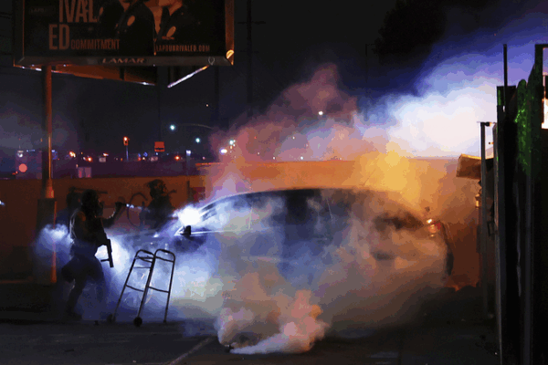 LA Protests Escalate: Clashes with National Guard Over Immigration Raids πβ LA Protests Escalate: Clashes with National Guard Over Immigration Raids πβ video poster