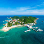 HS63RAEW9K3DYE82M91X - 🌍NewspaperAmigo – Your Global News Buddy 🗞️ Dive into Wuzhizhou’s Underwater Paradise 🌊🐠 video poster