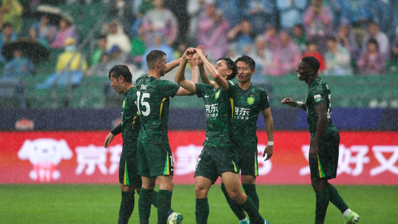 IVLG9FR23C7G06A8JDUS - 🌍NewspaperAmigo – Your Global News Buddy 🗞️ Beijing Guoan Closes Gap in CSL Race After Top Teams Stumble ⚽🔥