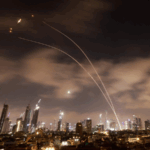 JNCIJBQNG8IR007B2PJE - 🌍NewspaperAmigo – Your Global News Buddy 🗞️ Iran Warns U.S. Over Israel Strikes: 'No Restraint' in Response 🌍💥