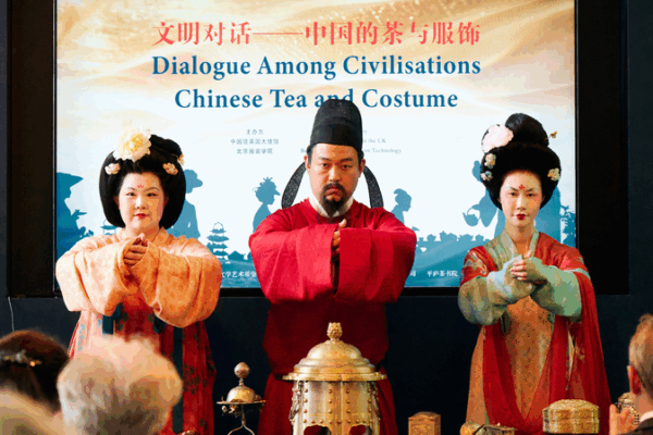 🌍✨ Chinese Tea & Fashion Spark Global Dialogue in London! 🌍✨ Chinese Tea & Fashion Spark Global Dialogue in London!
