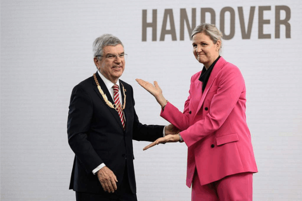 Kirsty Coventry Makes History as First African Woman to Lead IOC 🏊♀️🌍 Kirsty Coventry Makes History as First African Woman to Lead IOC 🏊♀️🌍