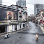 KSIZVHIEUTZYWXP3V2TW - 🌍NewspaperAmigo – Your Global News Buddy 🗞️ Historic Shanghai District Booms as Film Location 🎥✨ video poster
