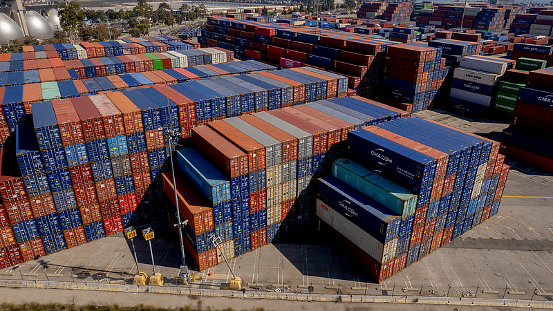 KZN59X066J58TKL9J4R5 - 🌍NewspaperAmigo – Your Global News Buddy 🗞️ U.S. Criticizes China's Manufacturing: Facts vs Fiction 🏭🌏