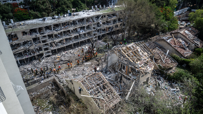 Iran Launches Missiles at Israel: Tensions Soar ππ₯ Iran Launches Missiles at Israel: Tensions Soar ππ₯ video poster