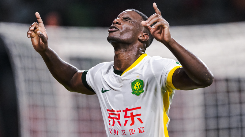 🔥 Beijing Guoan Tops CSL Midseason After Abreu's Stellar Hat-Trick! 🏆