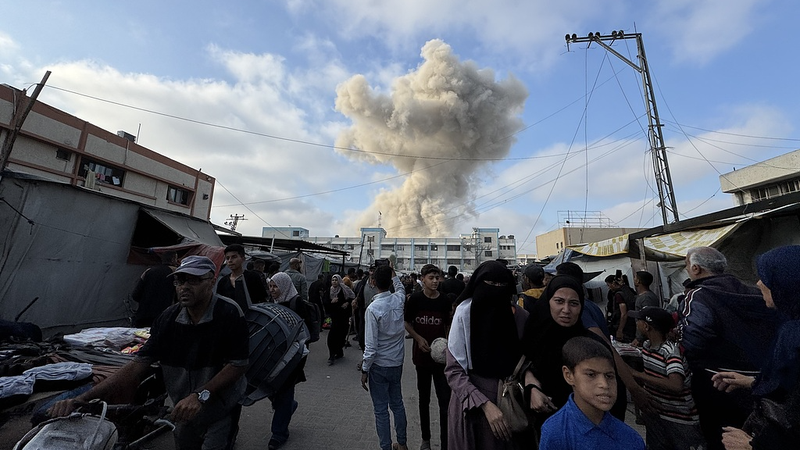 O34560YU8M04PS6O8LUQ - 🌍NewspaperAmigo – Your Global News Buddy 🗞️ Gaza's Al-Amal Hospital 'Virtually Out of Service' Amid Crisis 🏥💔