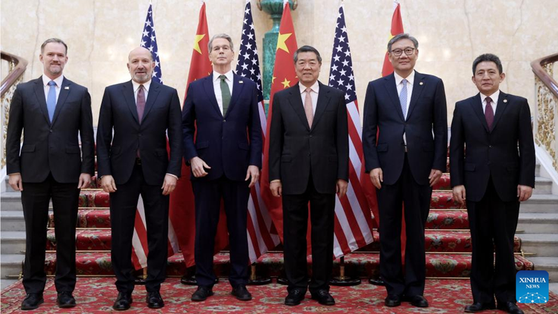 O7WO9UA16UKHXI59U6LW - 🌍NewspaperAmigo – Your Global News Buddy 🗞️ China Urges U.S. to Embrace Dialogue in Trade Talks 🌐🤝