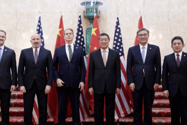 China-U.S. Economic Talks Signal Thaw in Trade Tensions 🌏🤝 China-U.S. Economic Talks Signal Thaw in Trade Tensions 🌏🤝