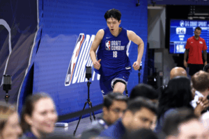 China’s Yang Hansen: Next Yao Ming or Jokic 2.0? 🏀🔥 video poster