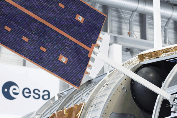 🌍 ESA Eyes New Global Partners Amid NASA Budget Cuts 🚀 🌍 ESA Eyes New Global Partners Amid NASA Budget Cuts 🚀