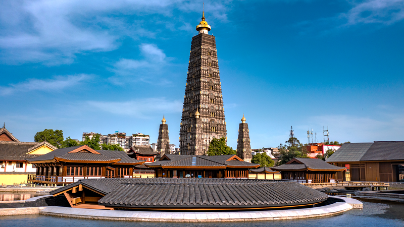 PTN26YUFLVTP036Z0HD5 - 🌍NewspaperAmigo – Your Global News Buddy 🗞️ Chengdu’s Longxing Temple Wins Global Architecture ‘Oscars’ 🏆🏯 video poster