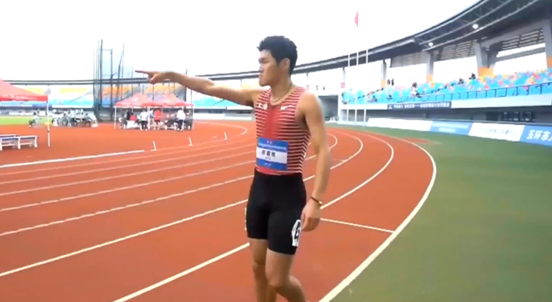 Chen Yuanjiang Smashes Asian Junior Hurdles Record 🏃♂️💨