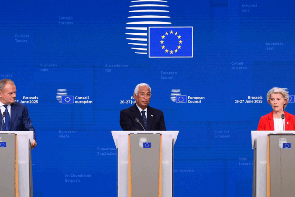 EU & U.S. Race Against Time to Seal Trade Deal ⏳🌍 EU & U.S. Race Against Time to Seal Trade Deal ⏳🌍