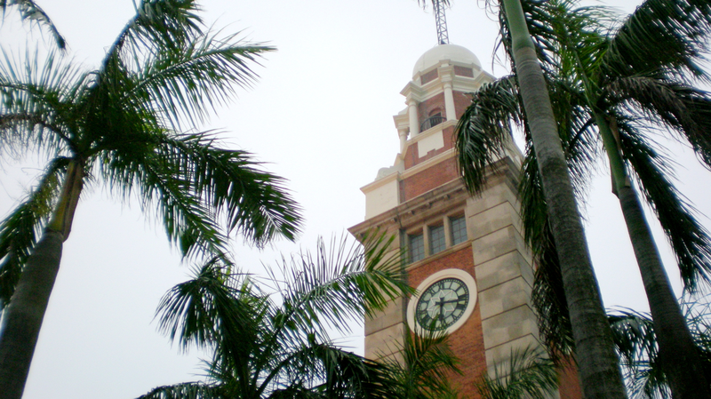 RZ06XG659LNNO3H3V8LK - 🌍NewspaperAmigo – Your Global News Buddy 🗞️ 🕰️ Hong Kong's Century-Old Clock Tower: Where History Meets Modern Vibes