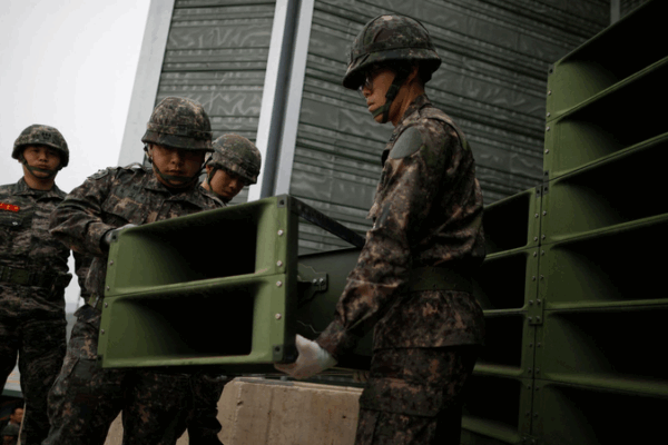 ROK Mutes Border Loudspeakers in Bid to Ease Tensions with DPRK 🌏✌️ ROK Mutes Border Loudspeakers in Bid to Ease Tensions with DPRK 🌏✌️