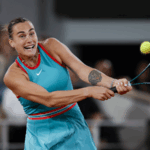 SJAN8DQJ1S53C3LY2PYL - 🌍NewspaperAmigo – Your Global News Buddy 🗞️ Sabalenka Stuns Swiatek 🎾 Sets Up French Open Final vs Gauff!