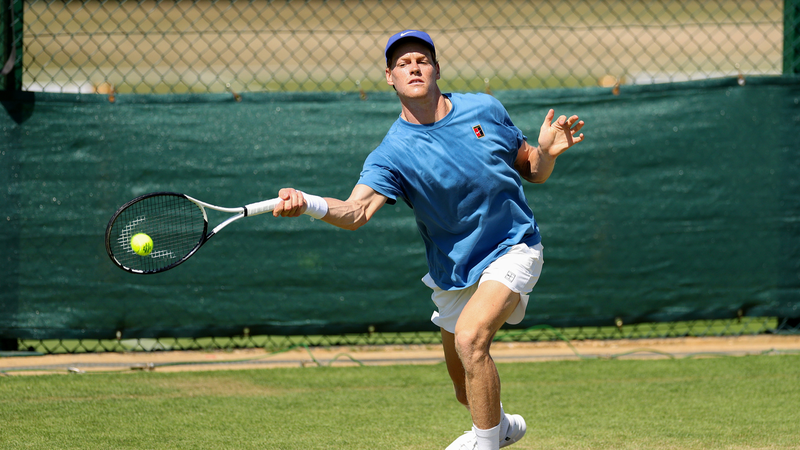 Wimbledon 2024: Top Seeds Clash for Glory 🌱🎾