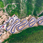 U9W0M3WK5BZ7G26SPYJC - 🌍NewspaperAmigo – Your Global News Buddy 🗞️ Taihang's Thrilling 2.5KM Road: 16 Turns of Adrenaline! 🚗💨 video poster