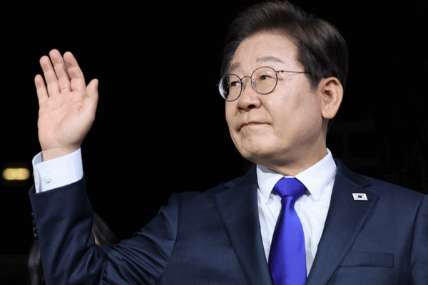 S. Korea’s New Leader Pledges Peace Talks with the DPRK ๐โ๏ธ S. Korea's New Leader Pledges Peace Talks with the DPRK ๐โ๏ธ