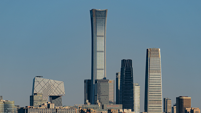 VWTSA2M8XCNIU5V2LZ94 - 🌍NewspaperAmigo – Your Global News Buddy 🗞️ China's Investment Shift: Beyond Profits to Innovation 🌟💡