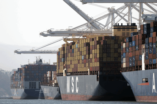 U.S. Trade Deficit Shrinks to 8-Month Low as Imports Plummet ππΊπΈ U.S. Trade Deficit Shrinks to 8-Month Low as Imports Plummet ππΊπΈ