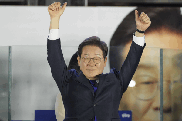 Lee Jae-myung: From Factory Floors to South Korea’s Presidency 🏭🇰🇷 Lee Jae-myung: From Factory Floors to South Korea’s Presidency 🏭🇰🇷