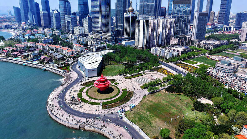 Y8IMM9Q84EL25J1R3PVS - 🌍NewspaperAmigo – Your Global News Buddy 🗞️ 🌊✨ Qingdao’s May Fourth Square: Where History Meets Modern Vibes video poster