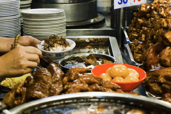 Night Market Magic: Taiwan’s Culinary Treasures 🍜✨ Night Market Magic: Taiwan’s Culinary Treasures 🍜✨