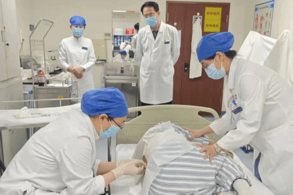 Breakthrough ALS Drug Launches in China 🎉💊 Breakthrough ALS Drug Launches in China 🎉💊
