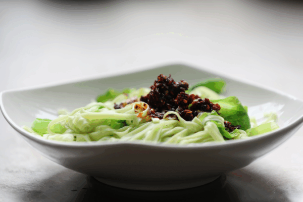 Lotus-Leaf Noodles Boost Rural Economy in Guizhou 🌱🍜 Lotus-Leaf Noodles Boost Rural Economy in Guizhou 🌱🍜
