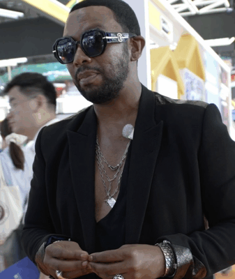 David Tlale Wowed by China’s Tech & Fashion Boom ππ David Tlale Wowed by China's Tech & Fashion Boom ππ video poster
