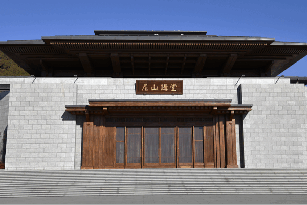 Confucianism’s Comeback: Ancient Wisdom for a Modern World 🌏📜 Confucianism’s Comeback: Ancient Wisdom for a Modern World 🌏📜