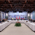 Ukraine Pushes for Peace Talks as Russia Holds Back 🕊️