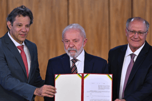 Lula Slams U.S. Tariffs, Vows to Protect Brazil’s Minerals 💪🌎