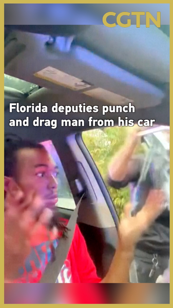 Florida Deputies' Violent Arrest Caught on Video Sparks Outrage 🚨 video poster