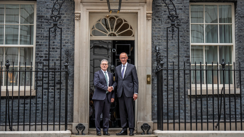 UK & Germany Forge Stronger Ties with New Friendship Treaty 🌍✍️