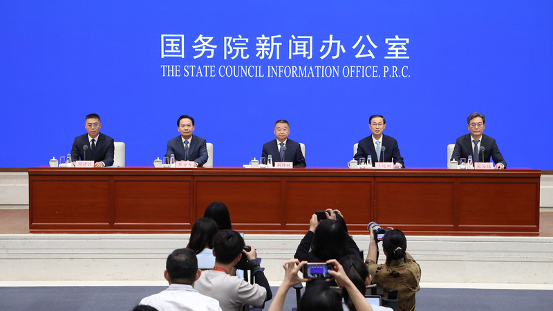 China’s Tax Revenue Soars to $21.6 Trillion Amid Major Cuts 🌏💸 China’s Tax Revenue Soars to $21.6 Trillion Amid Major Cuts 🌏💸