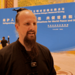 69MAY2J01ZN30L2DPJQD - 🌍NewspaperAmigo – Your Global News Buddy 🗞️ Taichi Bridges Cultures: How a U.S. Martial Artist Sees Global Peace 🌍🥋 video poster