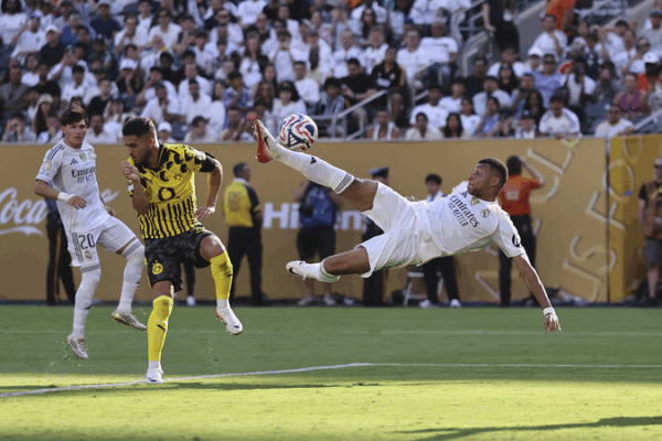 Real Madrid’s Thrilling 3-2 Victory Over Dortmund Sparks Club World Cup Frenzy ⚽🔥 Real Madrid's Thrilling 3-2 Victory Over Dortmund Sparks Club World Cup Frenzy ⚽🔥
