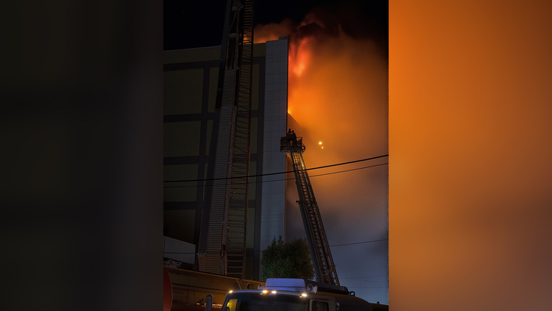 Deadly Mall Fire in Iraq Sparks Emergency Response 🚒🔥 Deadly Mall Fire in Iraq Sparks Emergency Response 🚒🔥 video poster