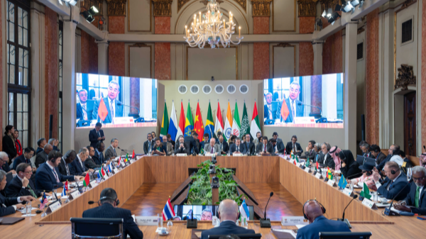 BRICS Bloc Soars: Why Emerging Economies Are Flocking to the Alliance ๐๐ผ BRICS Bloc Soars: Why Emerging Economies Are Flocking to the Alliance ๐๐ผ