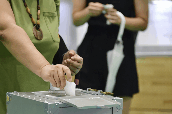 Japan’s Ruling Coalition Faces Major Election Setback 🗳️🇯🇵 Japan's Ruling Coalition Faces Major Election Setback 🗳️🇯🇵