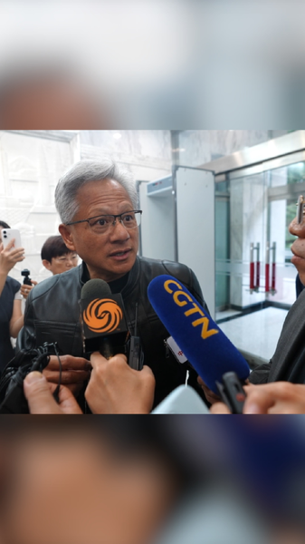 9O7SCZJW3FUVETT89D7C - 🌍NewspaperAmigo – Your Global News Buddy 🗞️ NVIDIA Revives H20 Chip Sales in China Amid Tech Boom 🚀 video poster