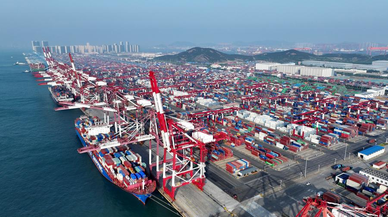 AGVKKGQ7OXYMTLGO0IAW - 🌍NewspaperAmigo – Your Global News Buddy 🗞️ China-ASEAN Trade: Busting Myths with Facts 🌏💼