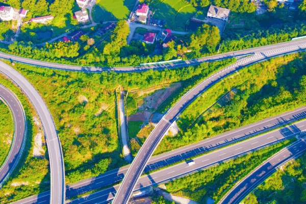 🚜 Anhui’s Rural Roads Pave the Way for Prosperity 🌾 🚜 Anhui’s Rural Roads Pave the Way for Prosperity 🌾