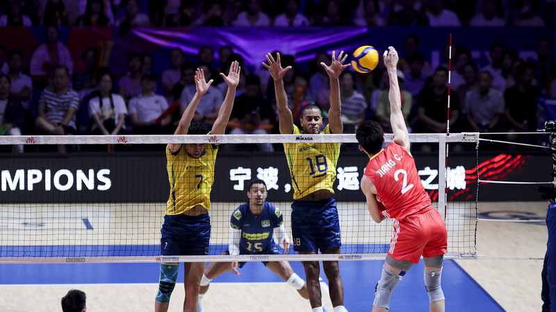 Brazil Edges China in Thrilling VNL Quarterfinal Clash 🏐🔥