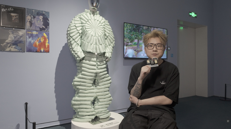 Chengdu’s Hip-Hop King Wang Yitai Talks Beats, Hotpot & World Games Vibes 🎤🌶️ Chengdu's Hip-Hop King Wang Yitai Talks Beats, Hotpot & World Games Vibes 🎤🌶️ video poster