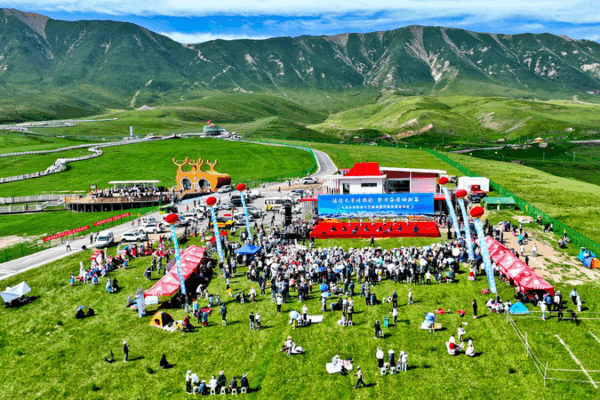 Gansu Grasslands Unite Cultures in Vibrant Heritage Festival 🌾🎪 Gansu Grasslands Unite Cultures in Vibrant Heritage Festival 🌾🎪